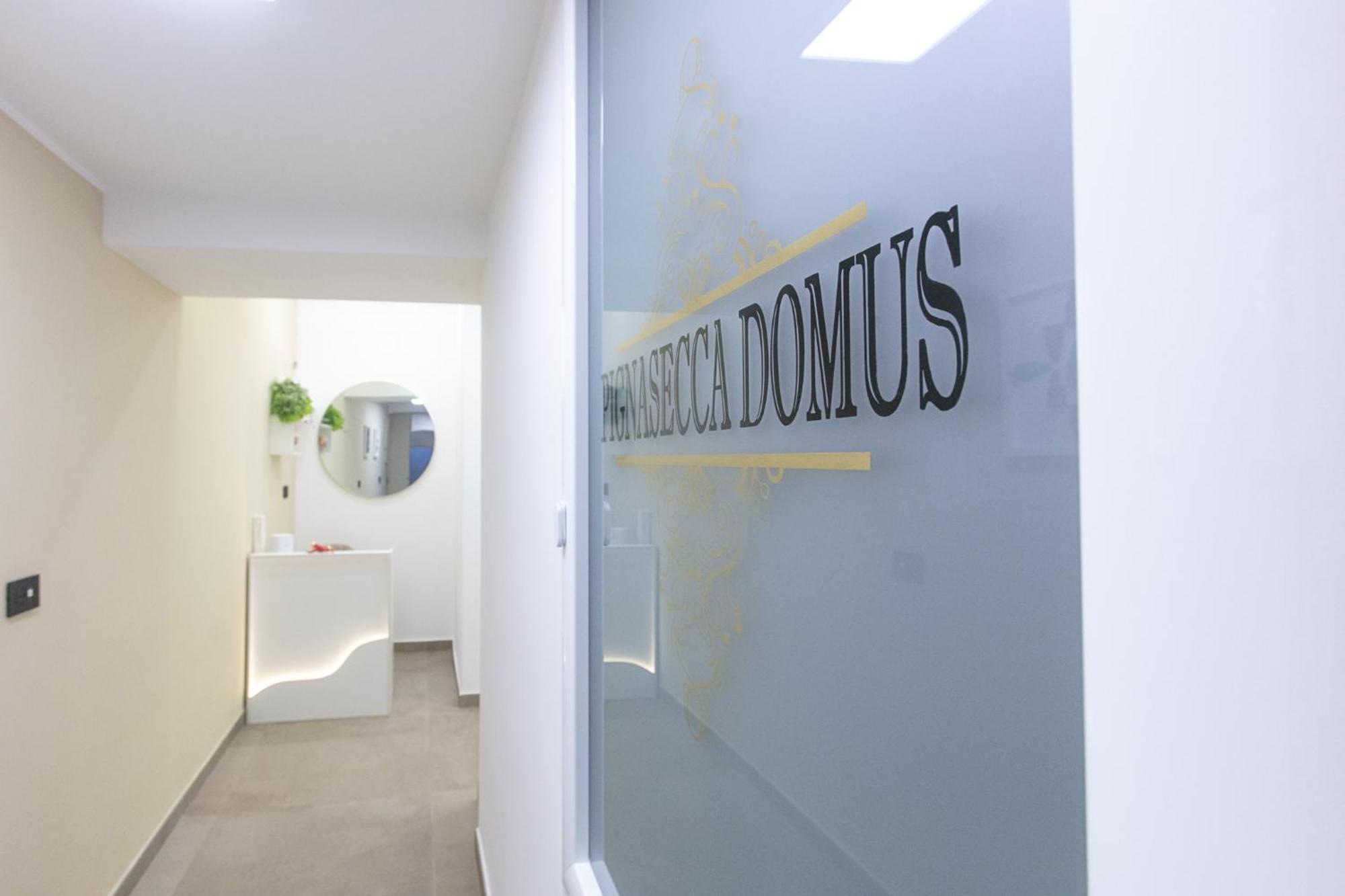 Hotel Pignasecca Domus Napoli Esterno foto